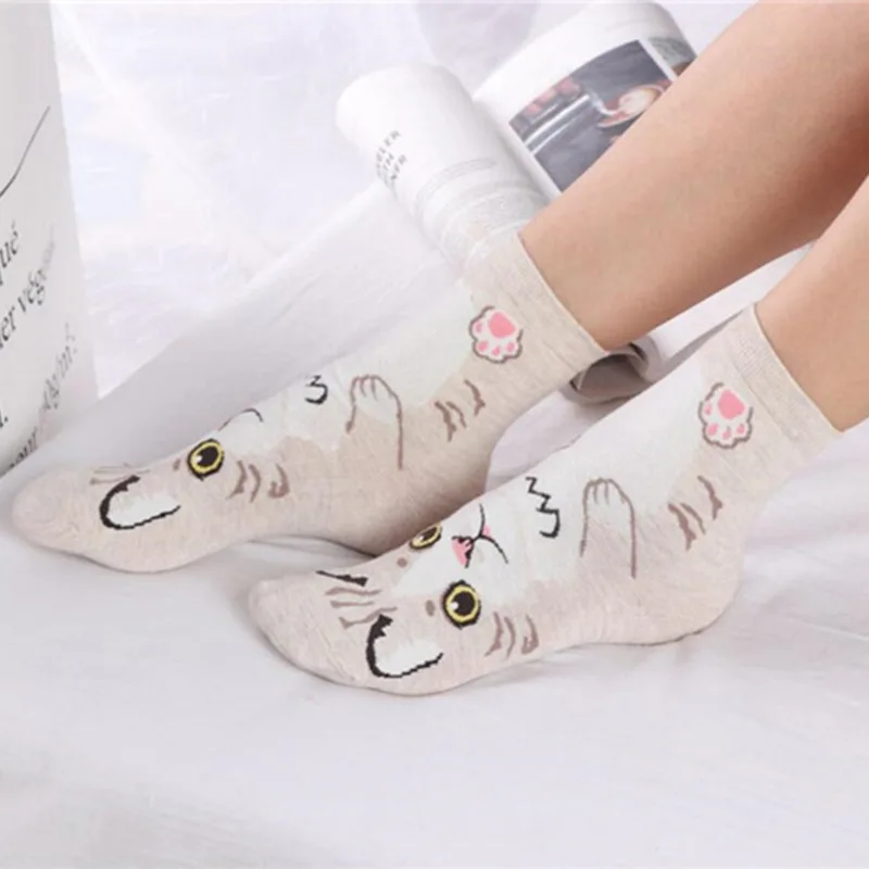 Cotton Crew Sock Pack - 5 ペア/パック面白い漫画犬ノベルティ子犬クルーアートハッピー原宿スケートボードスポーツヒップホップストリートソックス Meias ギフトドロップシップ