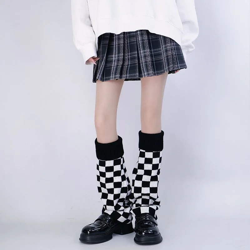 黒白チェック柄レッグウォーマーニットだらしないソックス原宿ゴ - Boot Sock Slouchy のレビューと価格