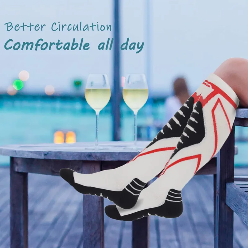 1足組の着圧ソックス 男女兼用 20-30 mmHg 膝丈  - Compression Sock Medical のレビューと価格