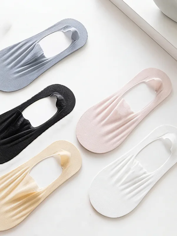 レディースアイスシルクインビジブルノーショーソックス、1/5 - Invisibility Sock Loafer のレビューと価格