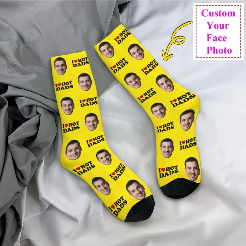 I Love Hot Dads カスタムドレスソックス メン - Dress Sock Men のレビューと価格