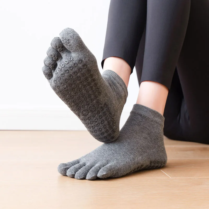 5つま先の滑り止めソックス,通気性,滑り止め,綿,ヨガ,バレ - Grip Sock Yoga のレビューと価格