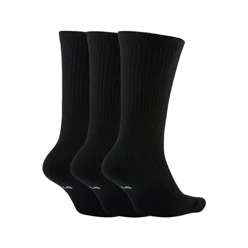 ナイキ ユニセックス ソフトで通気性のあるスポーツソックス： - Cotton Crew Sock Pack のレビューと価格