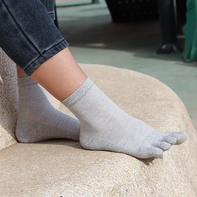 1/5ペア 夏用 メンズ 五本指ソックス 薄手メッシュ 通気 - Toe Sock Split のレビューと価格