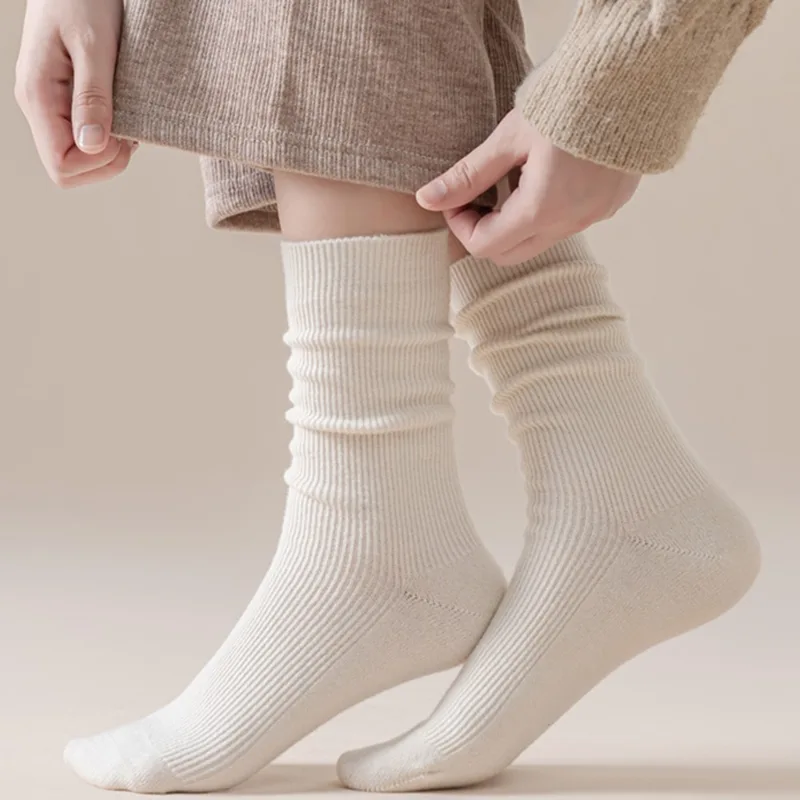 2025年ファッションソックス クルー丈 ドレス スポーツ  - Wool Hiking Sock のレビューと価格