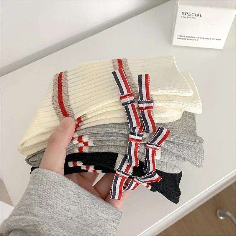 女性用3足組コーマ綿ストライプボウクルーソックスプレッピース - Cotton Crew Sock Pack のレビューと価格