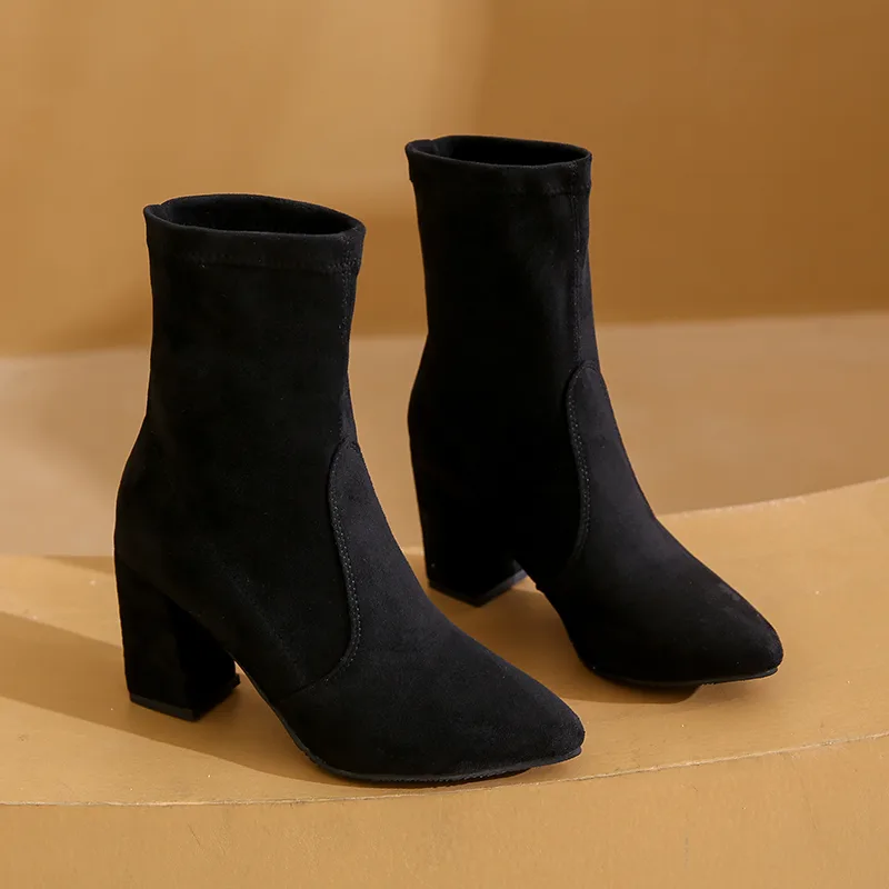 冬の新作チャンキーヒールのおしゃれなアンクルブーツ、レディー - No Show Sock Women のレビューと価格