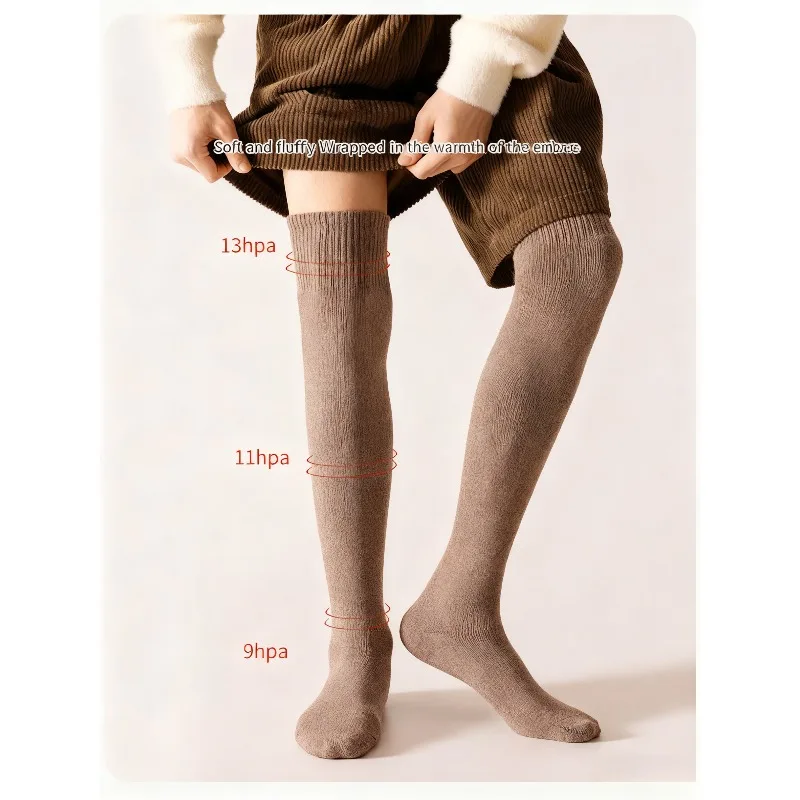 メンズサーマルオーバーニーソックス 冬用暖かいフリース裏地付 - Thermal Sock Winter のレビューと価格