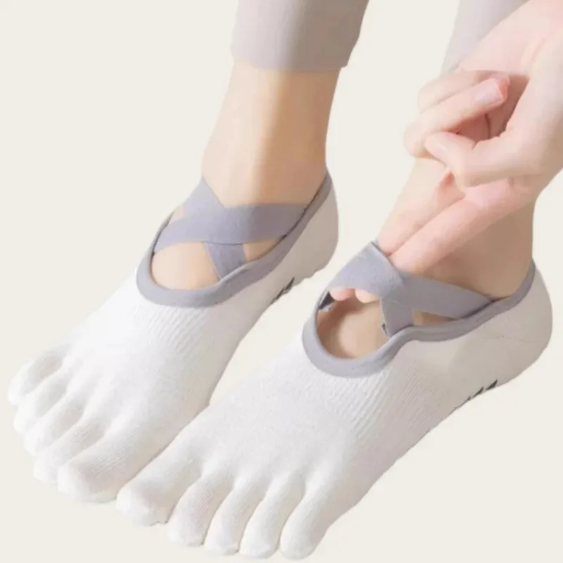 1 ペアの女性用ヨガソックス 5 本指分割デザインの滑り止め - Toe Sock Split のレビューと価格
